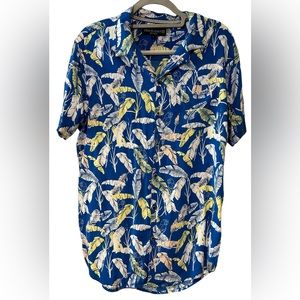 Free Planet Hawiian Printed Short Sleeve Button Up Shirt Blue Tropical Leaves L